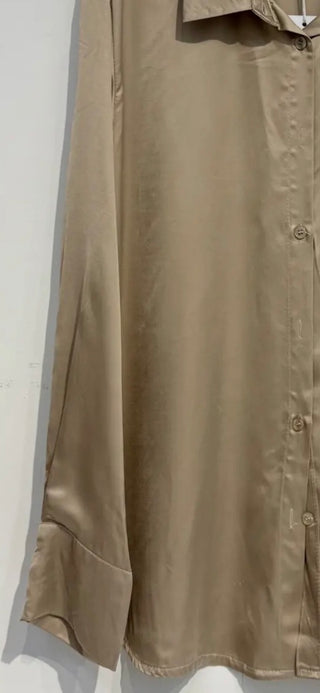 Satiinipusero Savannah