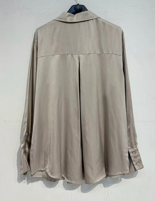 Satiinipusero Savannah