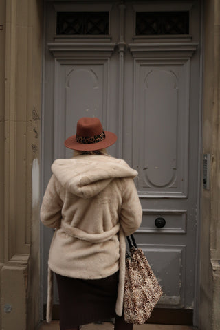 Pälskappa lurvig dröm