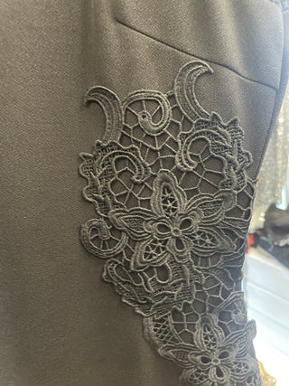 Spetsklänning kunglig