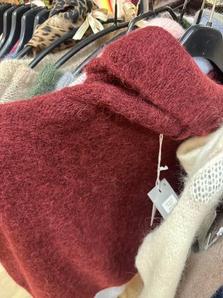 Alpaca poncho Alexandra