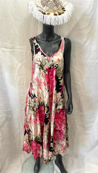 KLÄNNING I SILKE, VISKOSE Miia