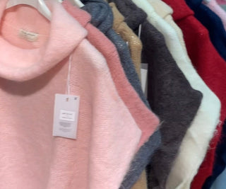 Alpaca poncho Alexandra