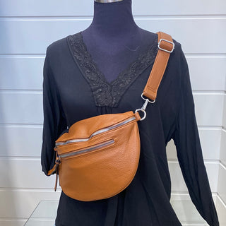 Vyölaukku (fake leather)